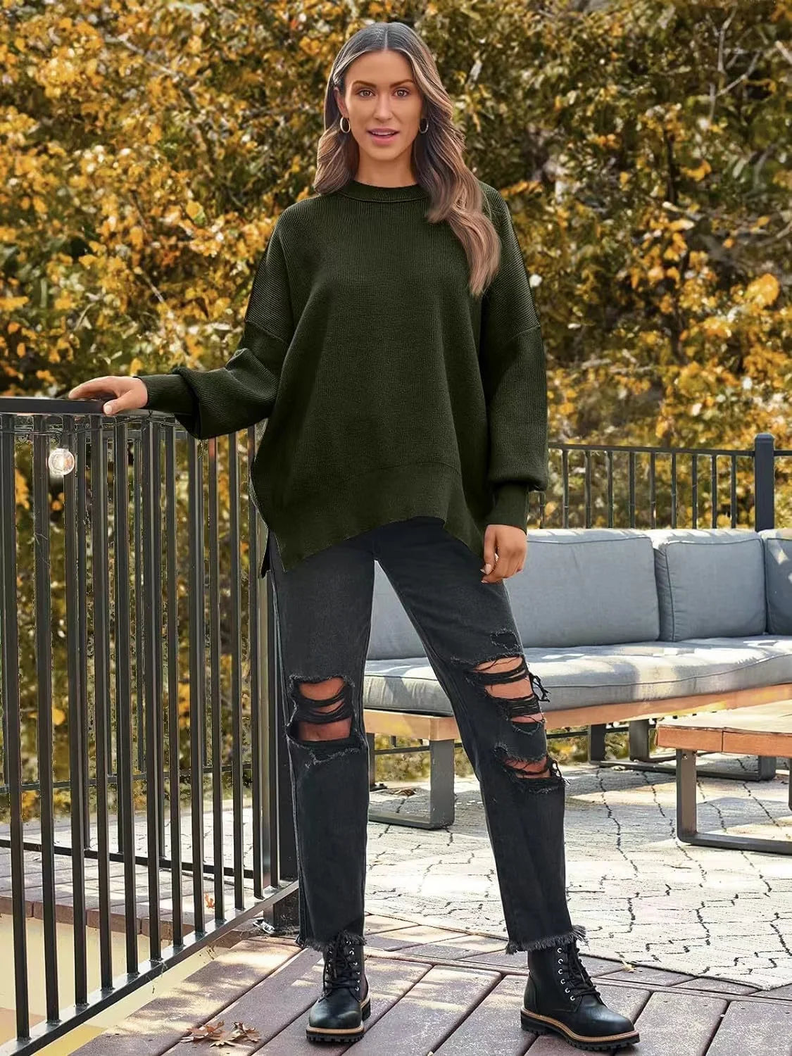 2024 New Autumn Women's Crewneck Batwing Long Sleeve Sweaters Pullover Fall Oversized Ribbed Knit Side Slit Pullover Tops Winter